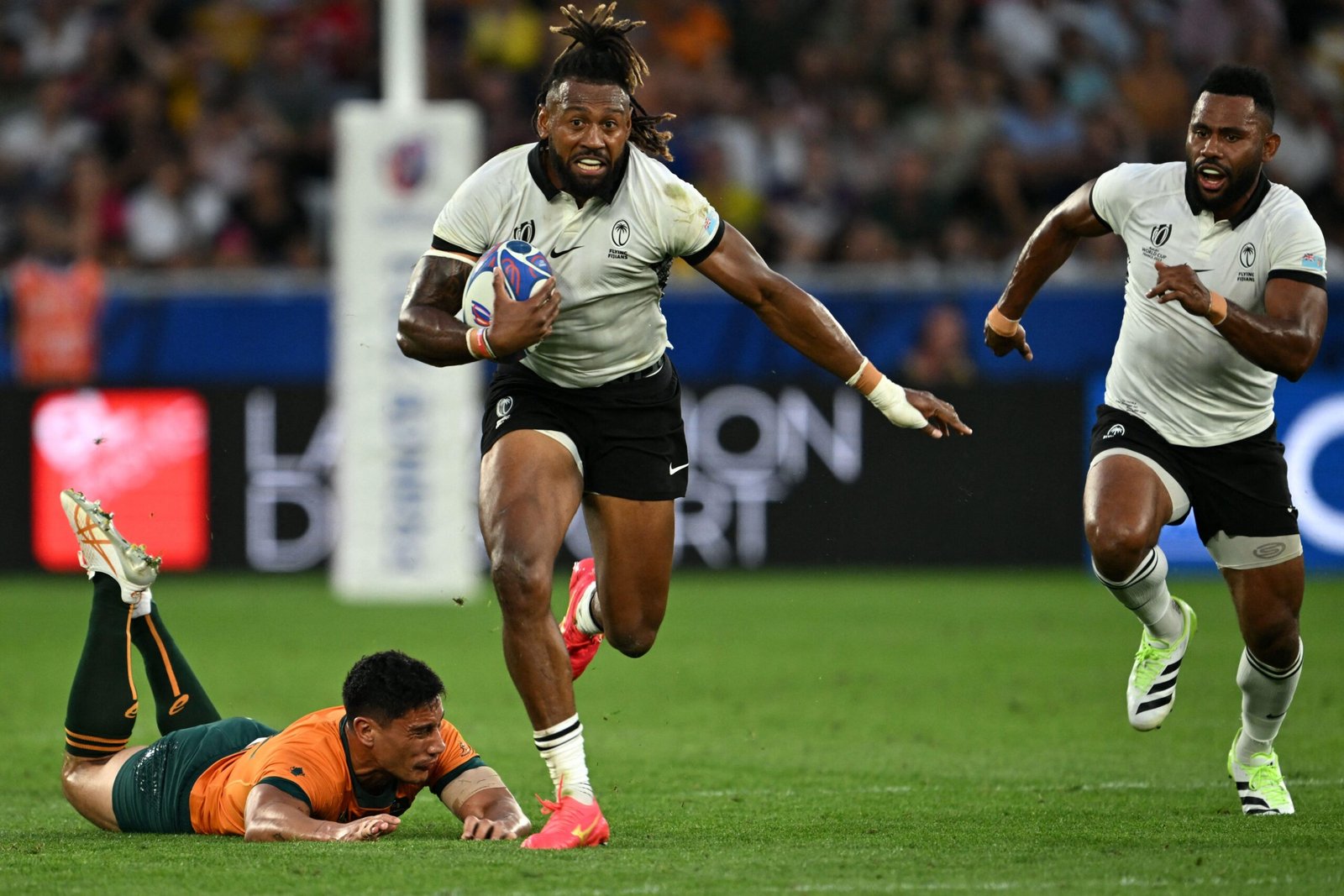 BREAKING NEWS: Fans React Anonymously To Fiji🇫🇯 Controversial Loss Against Australia In Hong Kong, How Referee Ruined And Snapped Fiji🇫🇯 A Chance Of Winning Giving A Bias Opportunity To The Australian