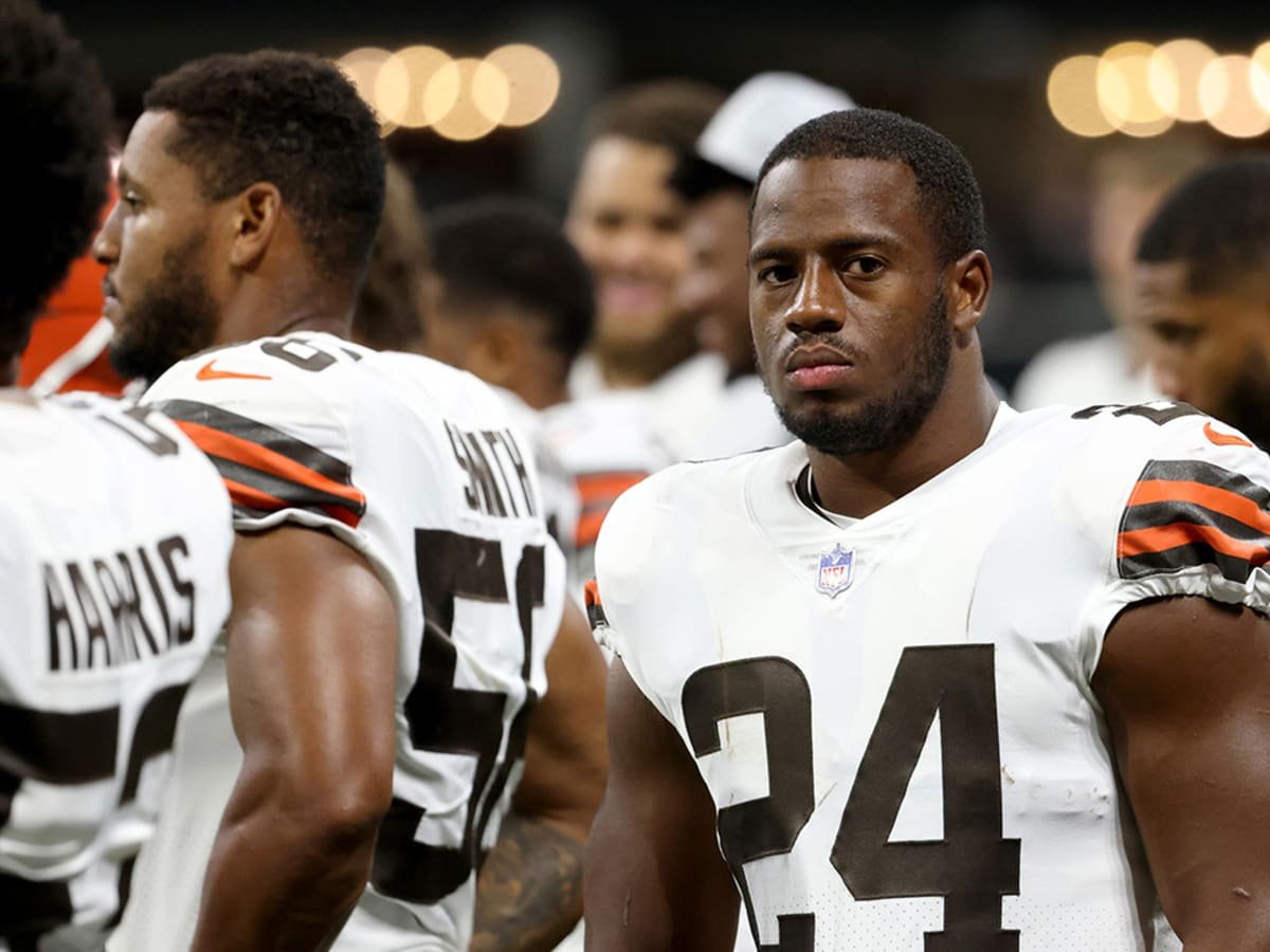 CONFIRMED: Cleveland Browns Head Coach Kevin Stefanski Reveals The Re-signing Of Veteran Running Back Nick Chubb For The 2025 Season